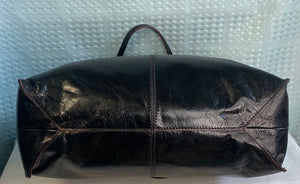 Hobo International Friar Crackle Leather Shoulder Bag In Black