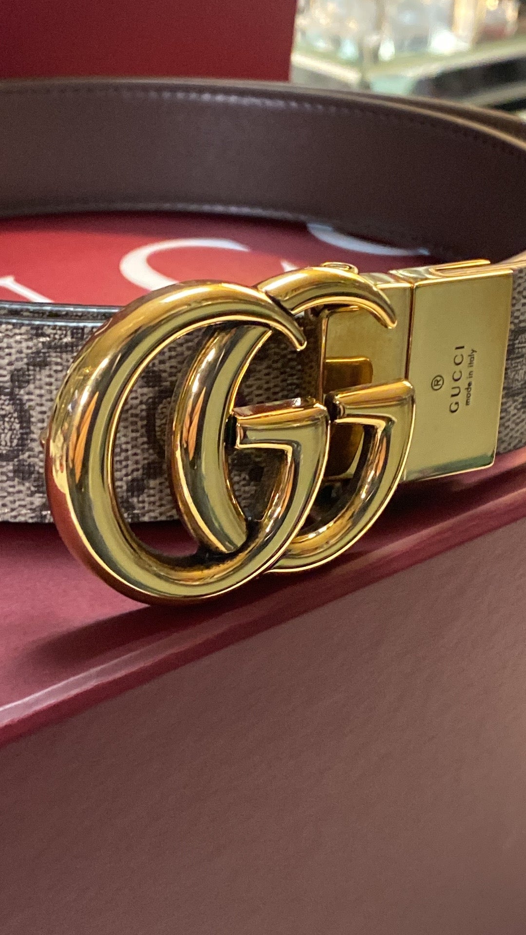 GUCCI GG SUPREME MONOGRAM CANVAS/LEATHER REVERSIBLE BELT IN BEIGE/BROWN