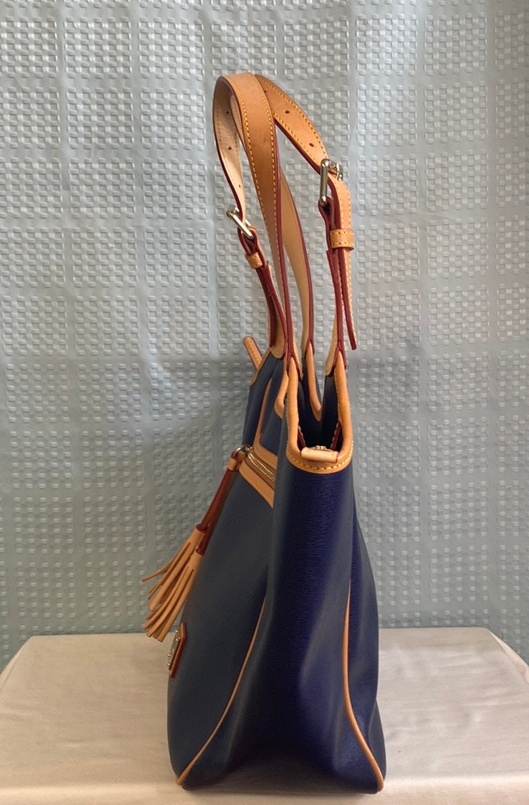 Dooney Bourke Maddie Saffiano Leather Shoulder Bag In Marine Olivia s Closet