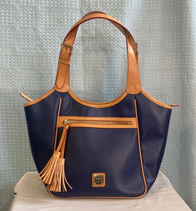 Dooney & Bourke Maddie Saffiano Leather Shoulder Bag In Marine